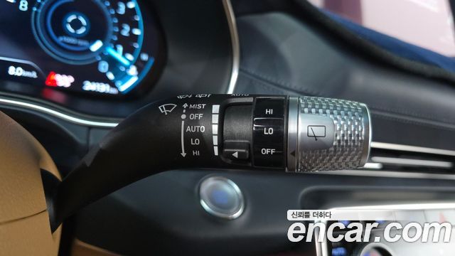 Genesis GV80 2022 — photo 30