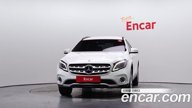 Mercedes-Benz GLA-Class 2019 — photo 3