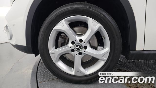 Mercedes-Benz GLA-Class 2019 — photo 5