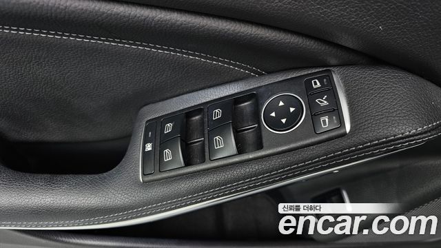 Mercedes-Benz GLA-Class 2019 — photo 24