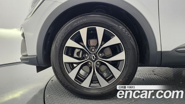 Renault Korea XM3 2023 — photo 5