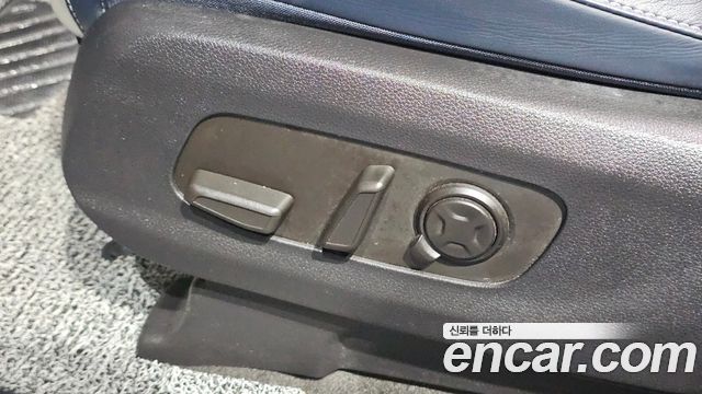Kia Canival 2025 — photo 29