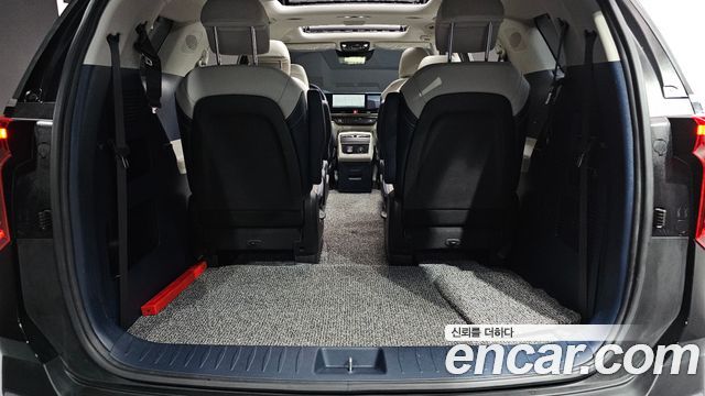 Kia Canival 2025 — photo 37