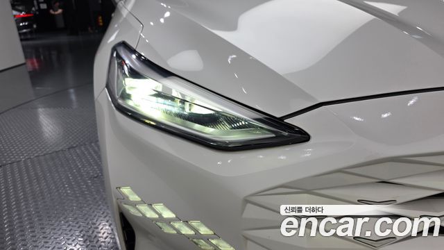 Kia K8 2022 — photo 8