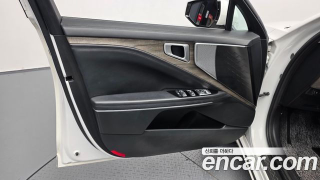 Kia K8 2022 — photo 14