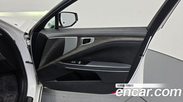Kia K8 2022 — photo 15