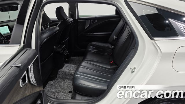 Kia K8 2022 — photo 16