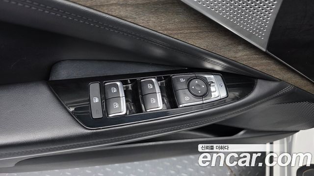 Kia K8 2022 — photo 30