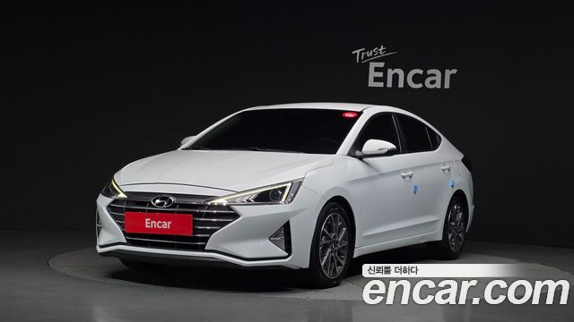 Hyundai AVANTE 2020 — photo 1