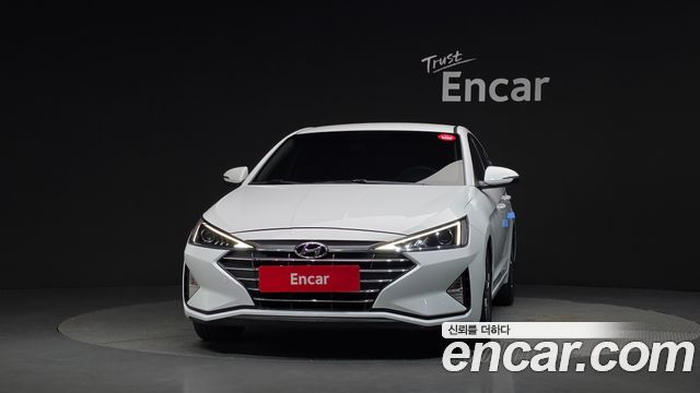 Hyundai AVANTE 2020 — photo 3