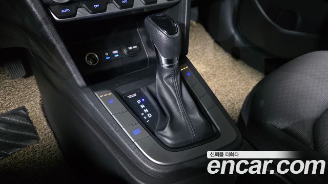 Hyundai AVANTE 2020 — photo 9