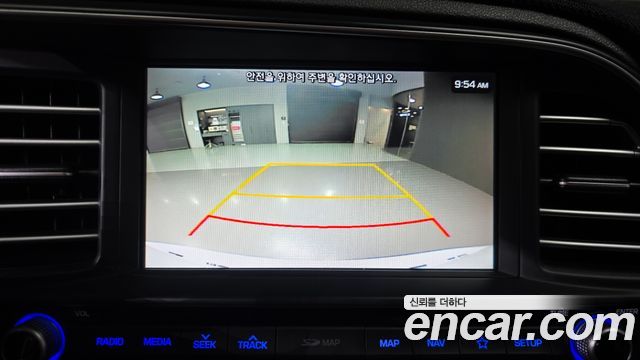 Hyundai AVANTE 2020 — photo 15