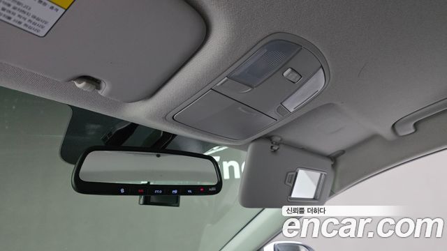 Hyundai AVANTE 2020 — photo 16