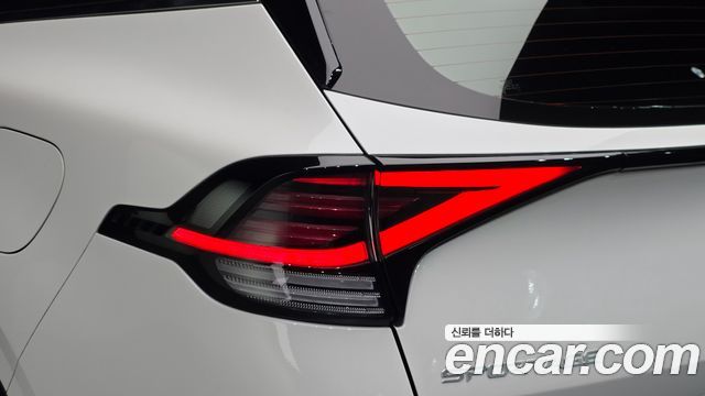 Kia Sportage 2023 — photo 9