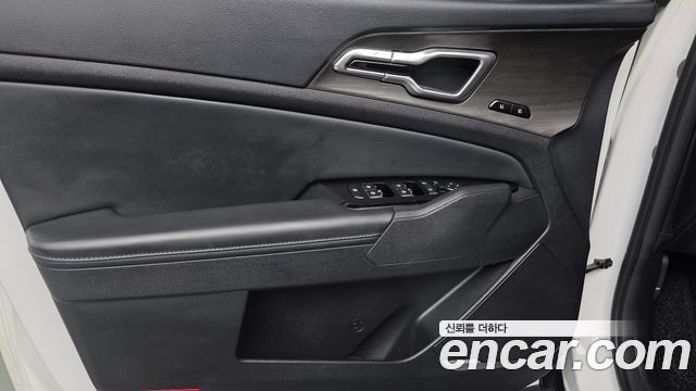 Kia Sportage 2023 — photo 14