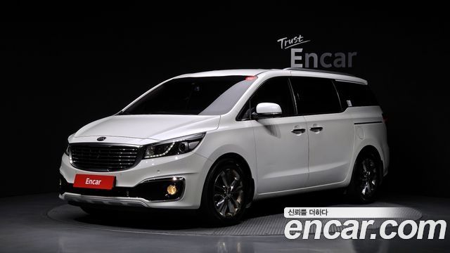 Kia Canival 2017 — photo 1