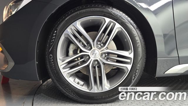 Hyundai Grandeur 2018 — photo 5