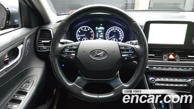 Hyundai Grandeur 2018 — photo 20