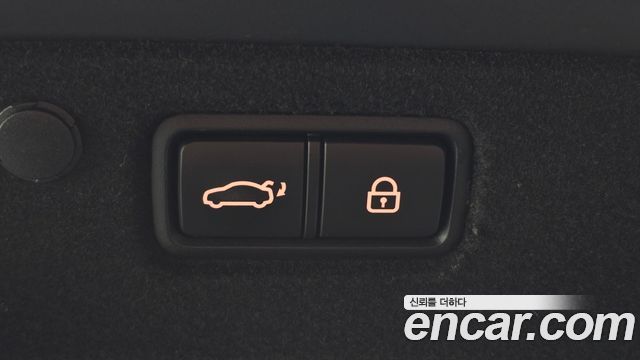 Hyundai Grandeur 2018 — photo 25