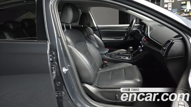 Hyundai Grandeur 2018 — photo 16
