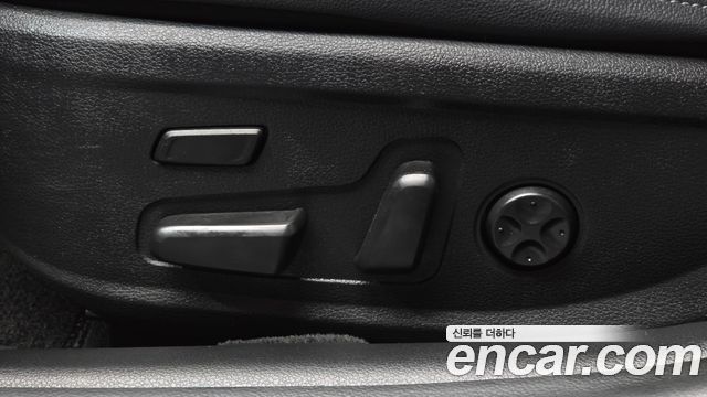 Hyundai Grandeur 2018 — photo 31