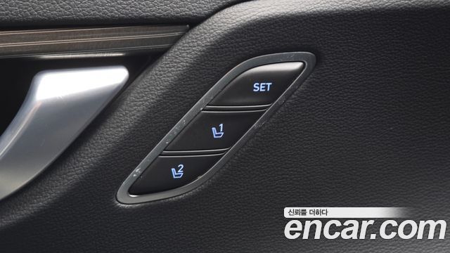 Hyundai Grandeur 2018 — photo 33