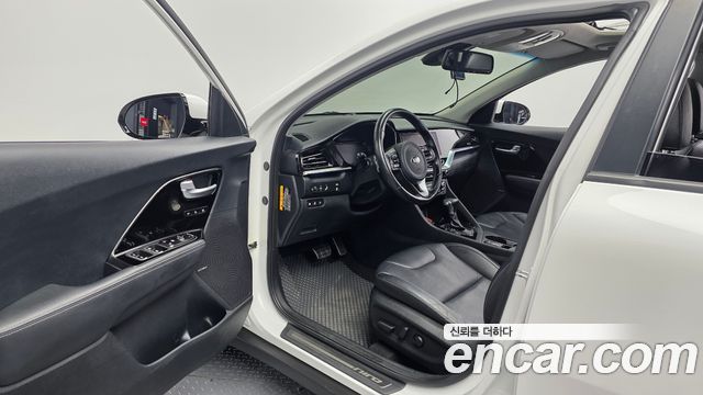 Kia Niro 2020 — photo 13