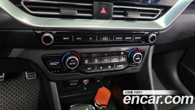 Kia Niro 2020 — photo 22