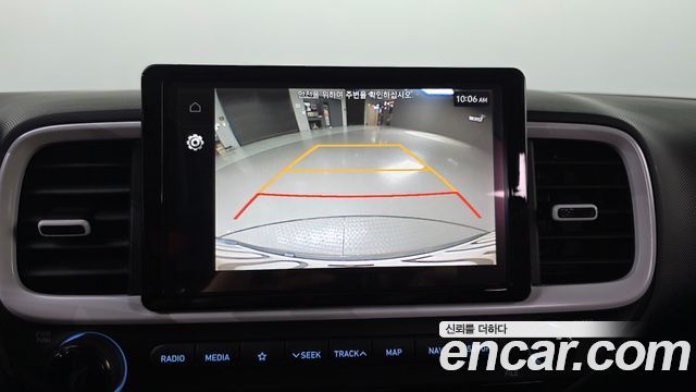 Hyundai Venue 2022 — photo 21
