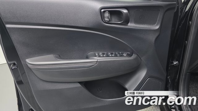 Hyundai Venue 2022 — photo 14