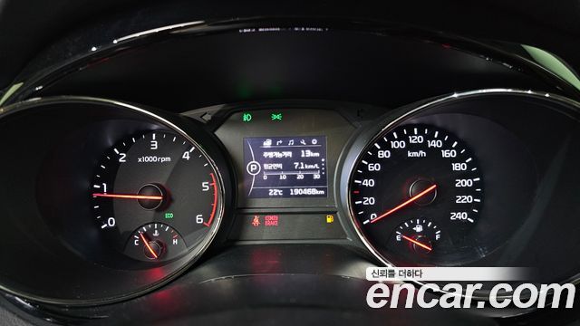 Kia Canival 2018 — photo 11