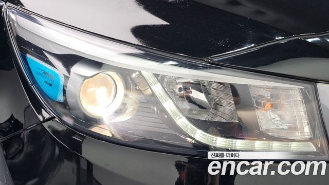 Kia Canival 2018 — photo 8