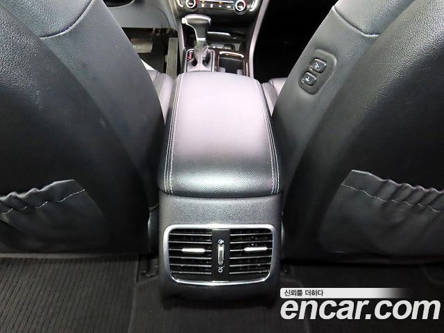 Kia K5 2018 — photo 14