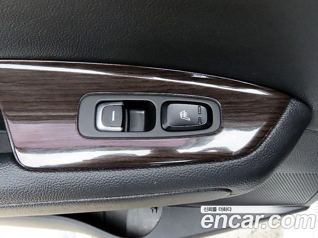Kia K5 2018 — photo 17