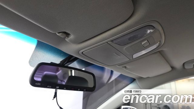 Kia K5 2019 — photo 18