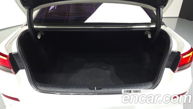 Kia K5 2019 — photo 20