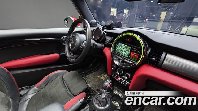 Mini Cooper 2019 — photo 7