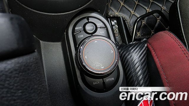 Mini Cooper 2019 — photo 14