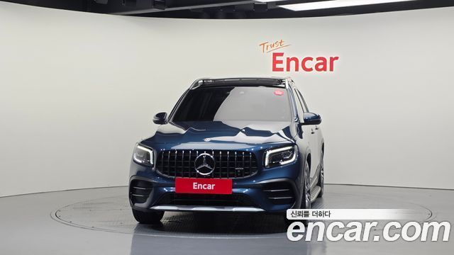 Mercedes-Benz GLB-Class 2023 — photo 3