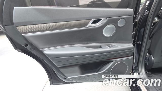 Genesis G80 2025 — photo 15