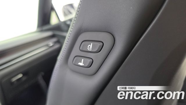 Genesis G80 2025 — photo 28