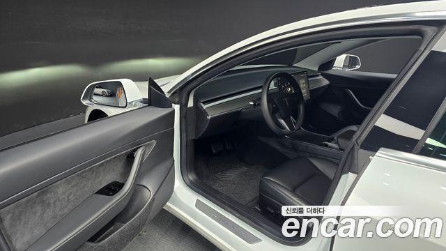 Tesla Model 3 2020 — photo 17