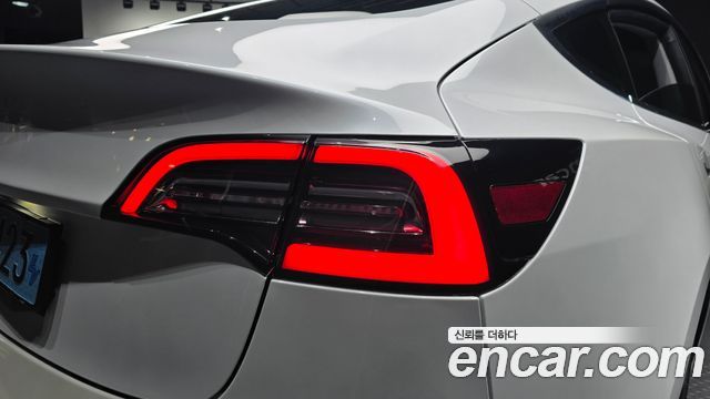 Tesla Model 3 2020 — photo 9