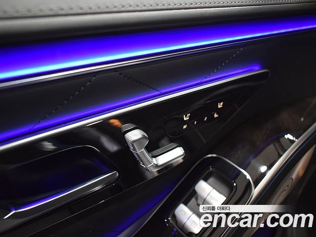 Mercedes-Benz S-Class 2022 — photo 6