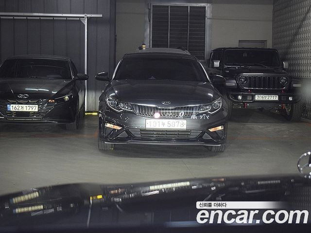 Mercedes-Benz S-Class 2022 — photo 9