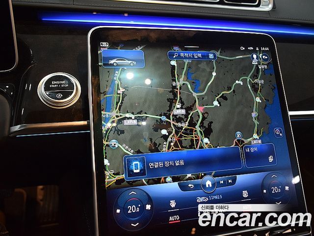 Mercedes-Benz S-Class 2022 — photo 10