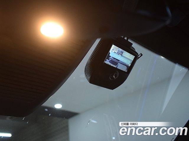 Mercedes-Benz S-Class 2022 — photo 18