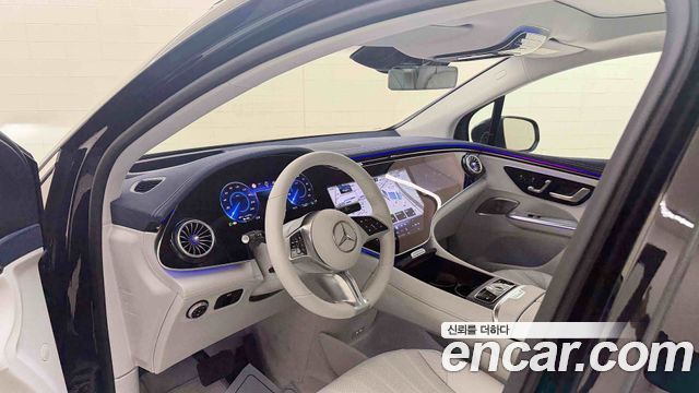 Mercedes-Benz EQE 2026 — photo 12