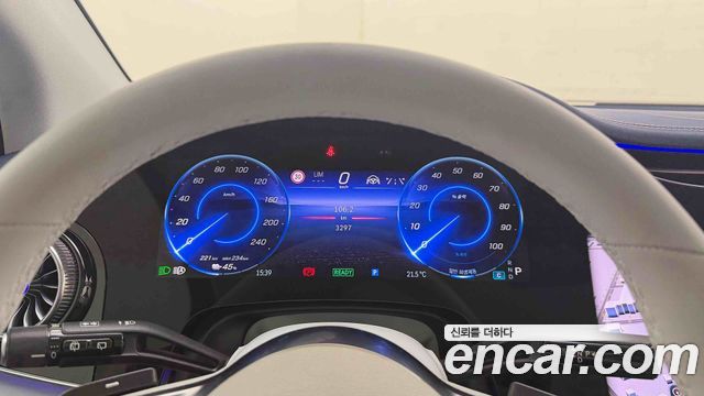 Mercedes-Benz EQE 2026 — photo 13