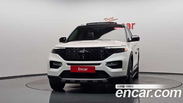 Ford Explorer 2021 — photo 3
